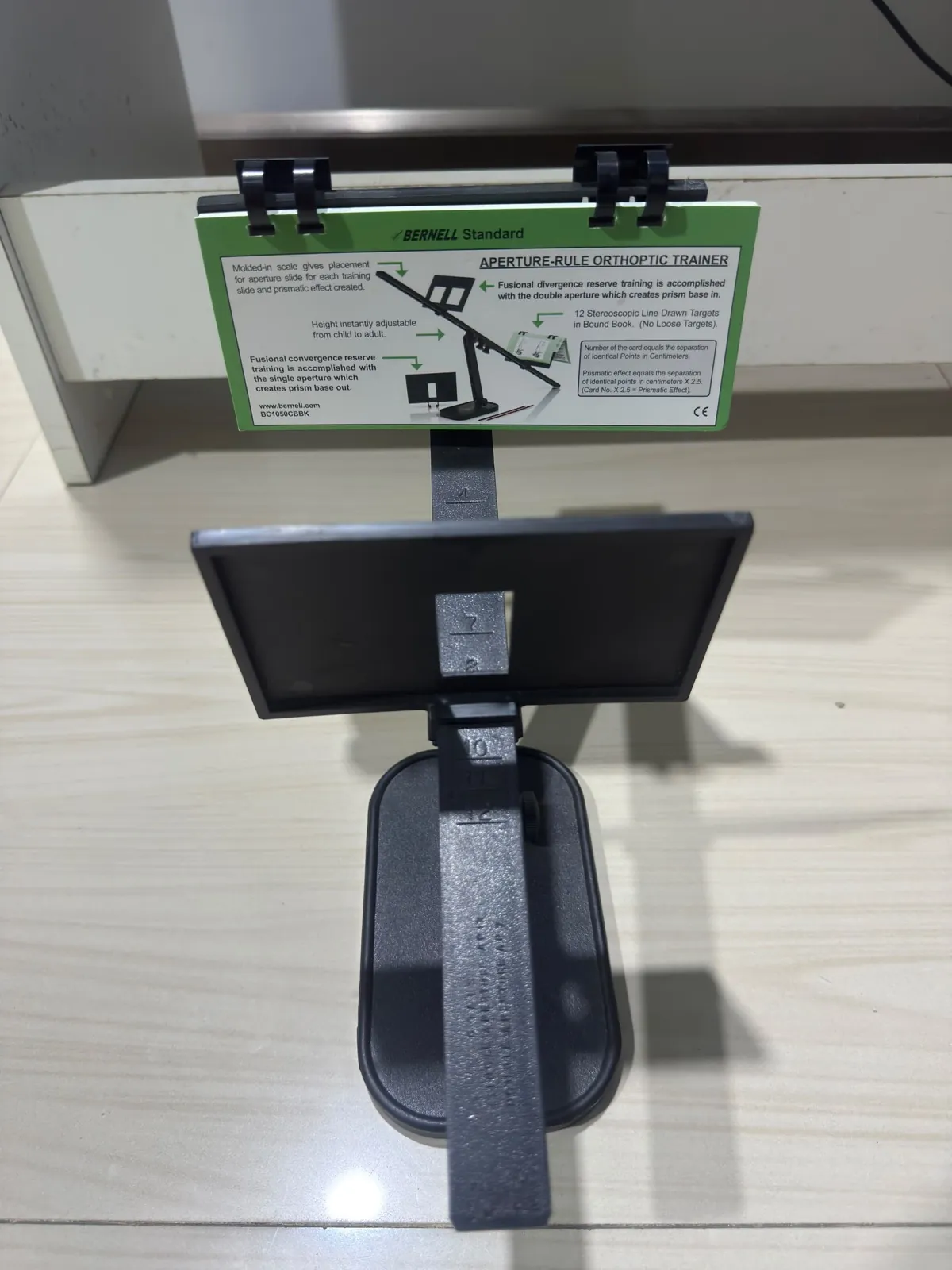 Bernell aperture-rule orthoptic trainer used for convergence exercises